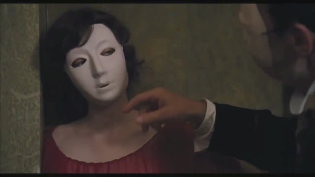 L'apollonide (2010) fragmanı