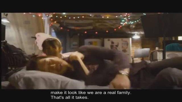 Papa (2012) fragmanı