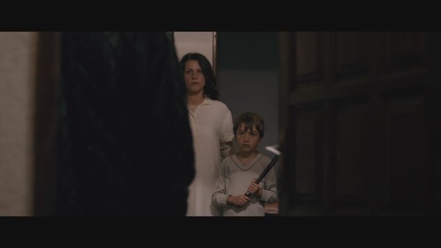 Tri Dritare dhe nje Varje (2014) fragmanı