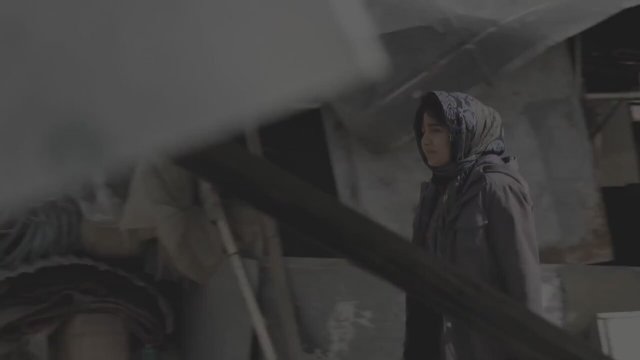 A Few Cubic Meters of Love Fragman