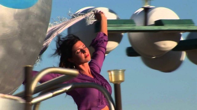 Luna Mesa (2011) Fragman