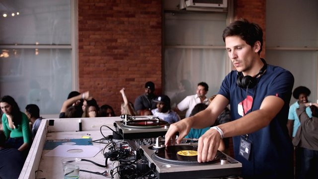 Eden Türkçe Altyazılı Fragman