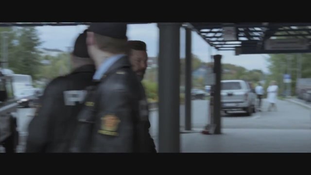 Glassdukkene (2014) Fragman