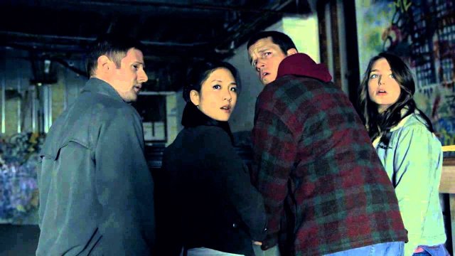 Parallels (2015) Fragman