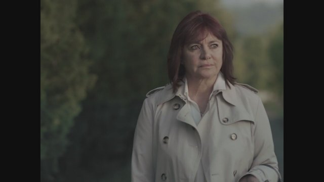 Yemekteydik ve Karar Verdim (2015) Fragman