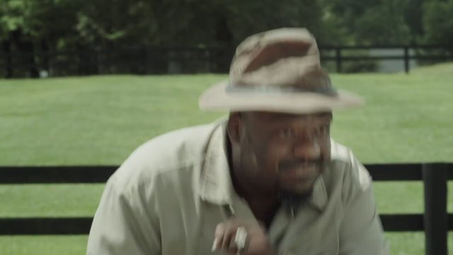 A Gift Horse (2015) Fragman