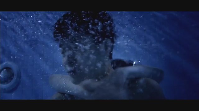 The Swimmers (2014) Fragman