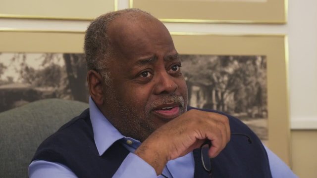 12 Dog Days of Christmas (2014) Fragman