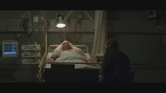 Men and Chicken (2015) Fragman