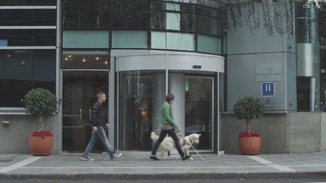 Seis puntos sobre Emma (2011) Fragman