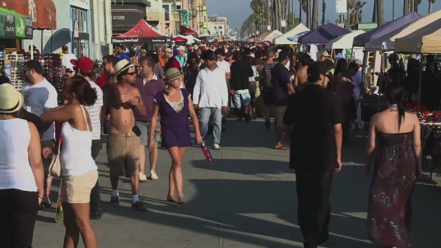 Prescription Thugs (2015) Fragman