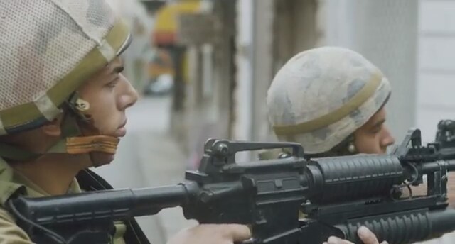 Girafada (2013) Fragman