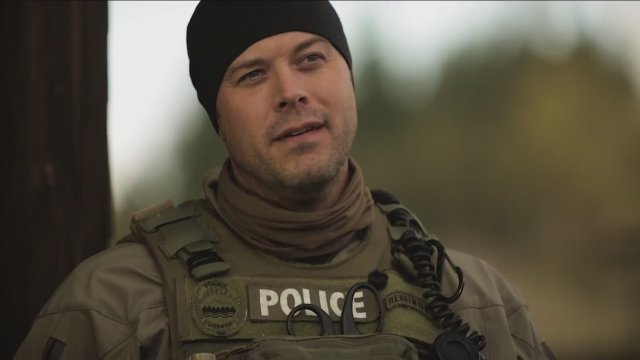 Fallen (2017) Fragman